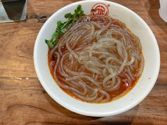 -万记麻辣烫国展总店