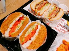 -The Habit Burger Grill 哈比特汉堡(复兴soho店)