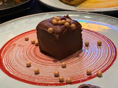 -LES ELITES 英集荟(南京西路店)