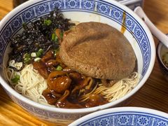 大肠面-沪西老弄堂面馆(定西路店)