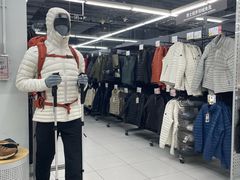 -迪卡侬(高新万达店)