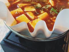 -穹六人间 people 6(岳阳路店)