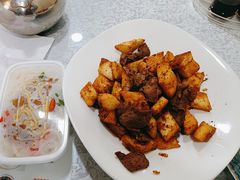 -汗腾格里·风味餐厅(新疆驻京办店)