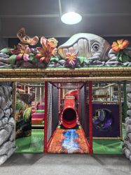 -玩元素·家庭游乐成长中心(香格里拉店)