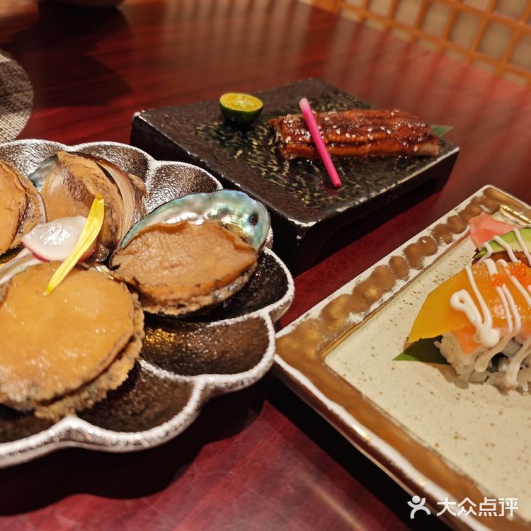 打卡新极膳-顶流海鲜自助[呲牙]