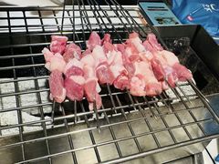 -喜悦小串丹东小黄牛海鲜烧烤大排档(民主广场店)