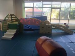 -乐融婴幼儿成长中心(四季青校区)