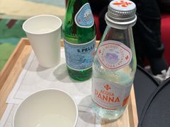 -文艺复兴百货(米兰大教堂广场店)