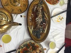 -乡土特色.冷锅鱼.牦牛肉汤锅