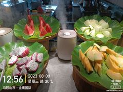 -海柜涮烤一体自助餐厅(金鹰店)
