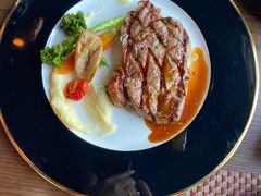 西冷牛排-Kathleen's Waitan 凯圣琳江景西餐厅(外滩店)