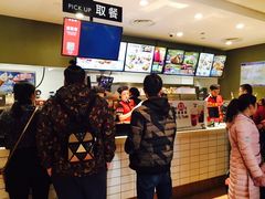 -肯德基(盘龙奥莱店)