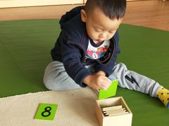 -乐融婴幼儿成长中心(四季青校区)