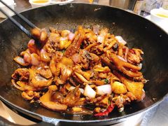 招牌胡须佬鸡煲-胡须佬鸡煲四季火锅店(石厦西村直营店)