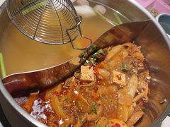 -左庭右院鲜牛肉火锅(浦江欢乐颂店)
