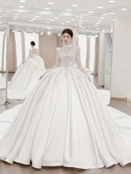 -洋洋婚纱品牌集合店