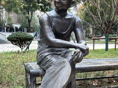 -皇冠幸福里动物奶油生日蛋糕(常青中路店)