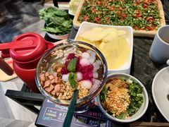 -热火朝天鲜切牛肉火锅(南强街巷店)