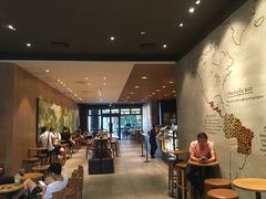 -星巴克(广州百信广场东区店)