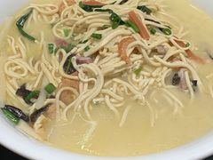 -八张桌子(老店)