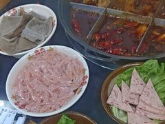 -谭记重庆老火锅(总店)