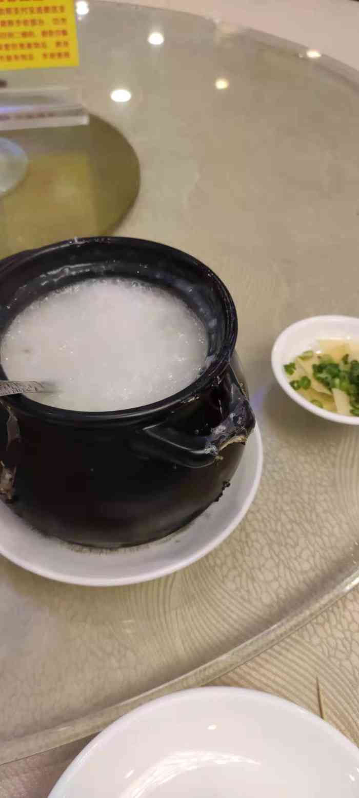 竹溪酒家(三元里店)-"部门聚餐,睇啱呢度333房有张可以坐20.