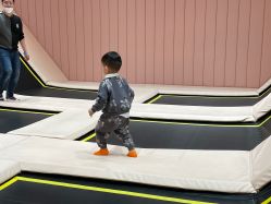 -奈尔宝·儿童乐园·亲子餐厅(鄞州万达店)