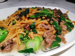 湿炒牛河-八合里牛肉火锅(深圳龙华硅谷店)