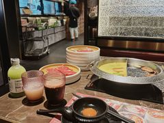 -一绪に和牛寿喜烧(罗湖益田假日店)