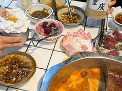 -罗大姐重庆市井老火锅(海丰店)