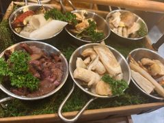 -一朵菌·野生菌探索家火锅(南亚店)
