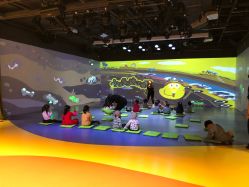 -小鸡哆哆故事屋·儿童乐园(嘉里城店)