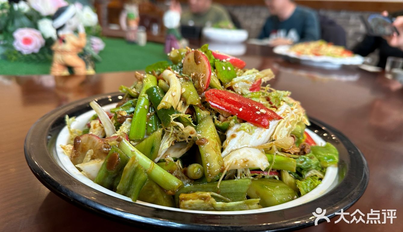 乡味美食游