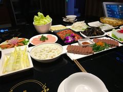 -唯爱KTV聚会餐厅(仙林东城汇店)