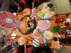 -周小明火锅(黑金冠社区店)