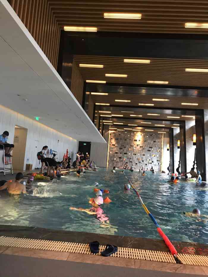 哈西悦城游泳馆图片