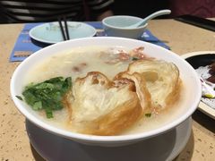 荔湾艇仔粥-点都德(春熙路群光广场店)