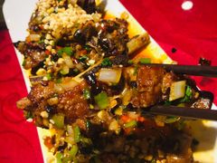 -万重锦·人文川菜馆(骡马市店)