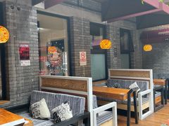 -苹果树下艺术餐厅(宋庄店)