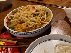 手搓拉条子-纳瓦新疆菜(银都店)