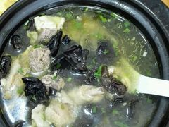 -山里人家土菜馆(茅山店)