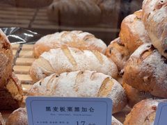 -21克拉面包(崂山万象汇店)
