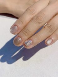 -花系美·美甲美睫精品店