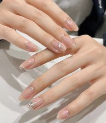 -初瞳专营美睫美甲