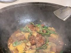 -妈妈家铁锅炖(景诚园综合楼店)