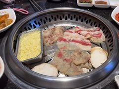 -木槿花韩式炭烤·熟成肉工坊(孙文东路店)