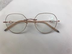 -爱视眸Eyeblling眼镜·依视路·蔡司镜片折扣店(百联南方商城购物中心)