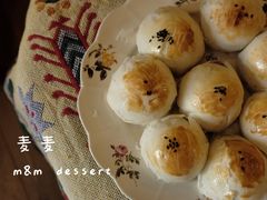 馅中馅蛋黄酥-麦麦点心铺(正荣·时代广场店)