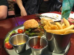 汉堡嘉年华-bluefrog蓝蛙(水游城店)