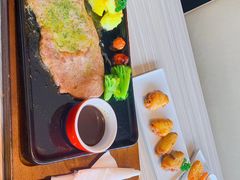 -必胜客(上海新南方商城PH店)